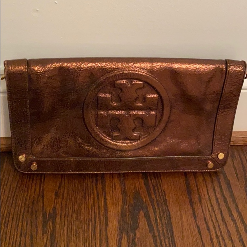 Tory Burch clutch in brown metallic